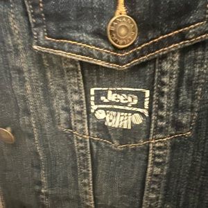 Banana Republic Jean jacket ! Jeep accents size s/m